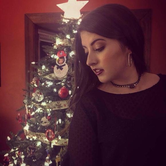 Meet your Posher, Valerie - Picture 1 of 1